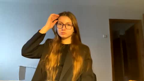 Joan  online show from 12-05-25, 10:35