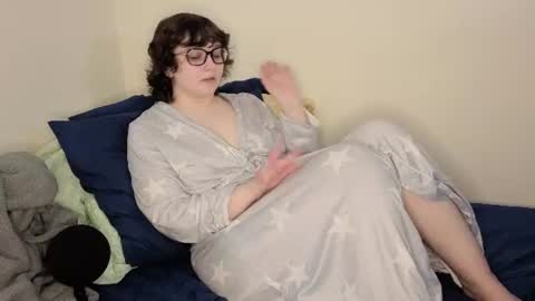 Snapshot of merrillmallow chatting on 06-30-26, 10:44 Merrill Mallow online show from 06-30-26, 10:44