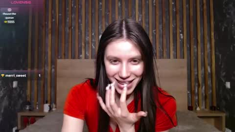 Snapshot of merry_sweets chatting on 01-14-25, 10:55 Emilia online show from 01-14-25, 10:55