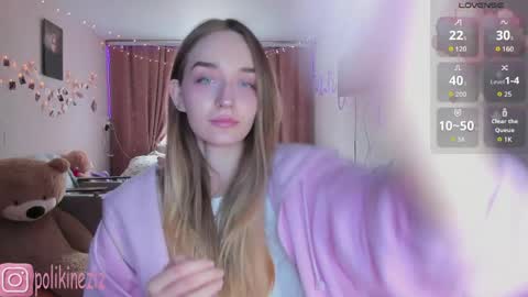 Sara online show from 04-09-26, 12:21