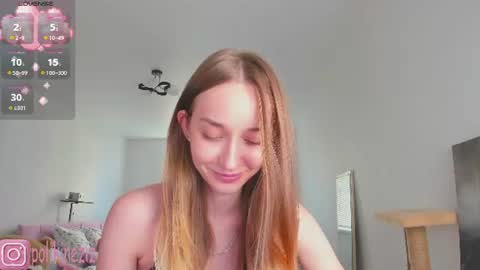 Sara online show from 07-18-26, 01:59