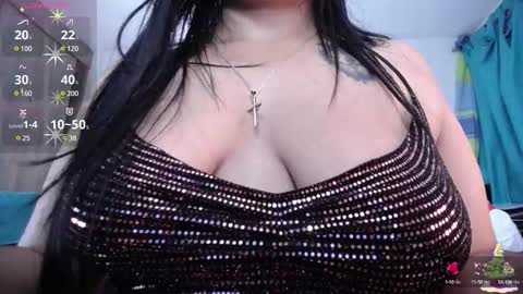 Snapshot of merylintiwg01 chatting on 12-16-24, 01:42 M online show from 12-16-24, 01:42