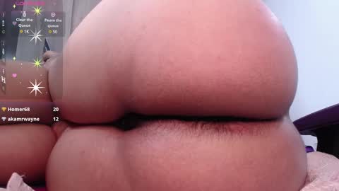 Snapshot of merylintiwg01 chatting on 01-17-25, 04:06 M online show from 01-17-25, 04:06