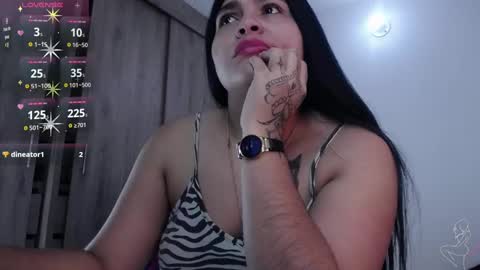 Snapshot of merylintiwg01 chatting on 01-30-25, 09:15 M online show from 01-30-25, 09:15