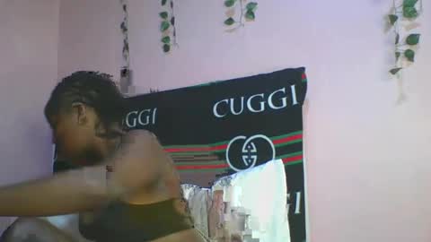 meggy and bree online show from 06-14-26, 03:47