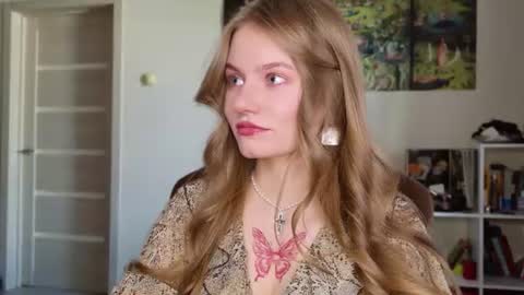 Snapshot of metacatharsis chatting on 07-01-26, 01:24 Eva online show from 07-01-26, 01:24