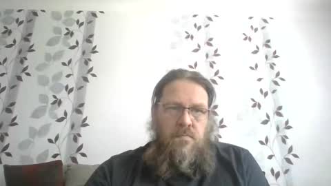 Snapshot of metallbuddy chatting on 05-17-26, 09:38 ask me online show from 05-17-26, 09:38