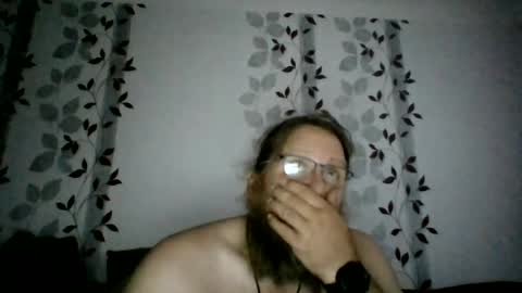 Snapshot of metallbuddy chatting on 07-07-26, 06:45 ask me online show from 07-07-26, 06:45
