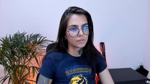 Meurif online show from 02-21-25, 06:04