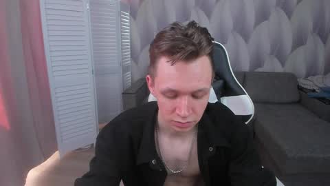 MEVERIK OUSHEN online show from 04-10-26, 01:27