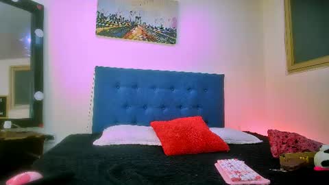 Snapshot of mew_alix chatting on 06-19-26, 07:17 mew_alix online show from 06-19-26, 07:17