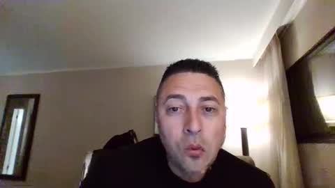 Snapshot of mexirican80 chatting on 04-13-26, 04:18 The MexiRican online show from 04-13-26, 04:18