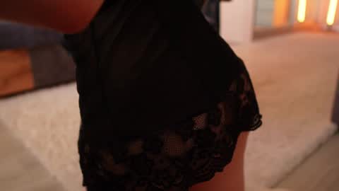 meza sofia online show from 09-15-25, 12:32