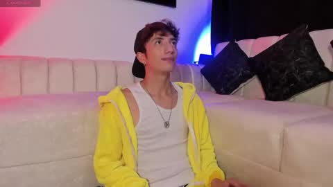 MATHIAS online show from 04-21-26, 05:03