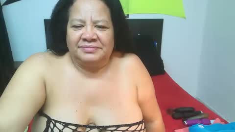 mhia1972 online show from 04-05-26, 04:53