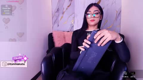 Mhia Kate online show from 03-25-26, 12:22