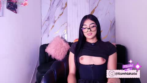 Mhia Kate online show from 06-06-26, 12:10