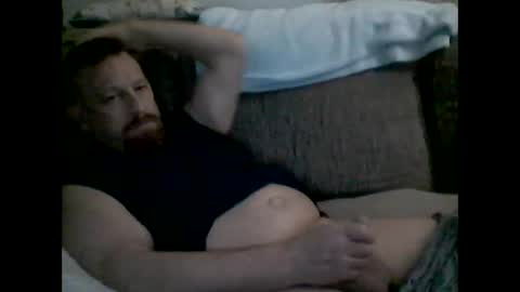 Snapshot of mhitch924 chatting on 05-11-26, 01:55 mhitch924 online show from 05-11-26, 01:55