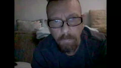 Snapshot of mhitch924 chatting on 05-23-26, 01:11 mhitch924 online show from 05-23-26, 01:11