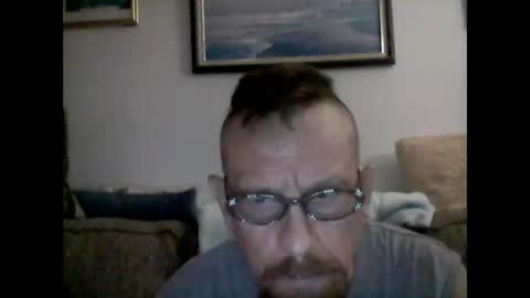 Snapshot of mhitch924 chatting on 05-28-26, 01:36 mhitch924 online show from 05-28-26, 01:36