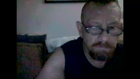 Snapshot of mhitch924 chatting on 05-29-26, 01:47 mhitch924 online show from 05-29-26, 01:47