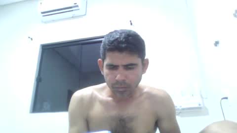 Snapshot of mi17239 chatting on 07-20-26, 09:28 mi17239 online show from 07-20-26, 09:28