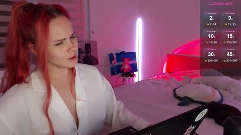 Alice online show from 03-05-25, 02:25