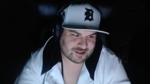 Snapshot of mi_vida21 chatting on 10-31-25, 05:25 just ask online show from 10-31-25, 05:25