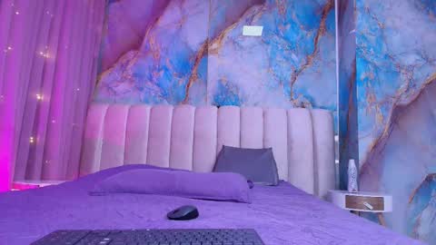 Emi online show from 02-17-26, 07:20