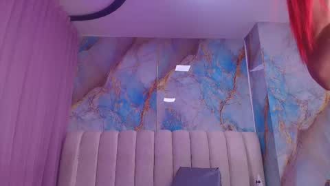 Emi online show from 03-25-26, 07:20