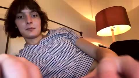 mia_177 online show from 10-22-25, 10:31