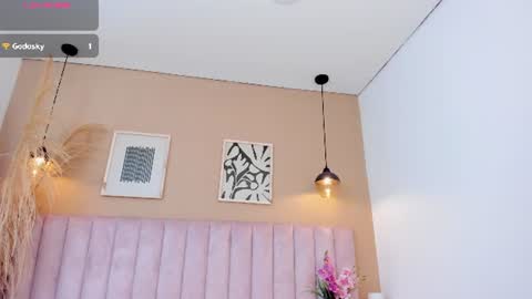 mia__bailey_ online show from 07-13-26, 07:05