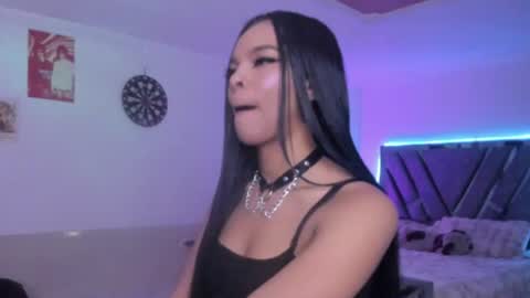mia__gates online show from 06-10-26, 11:57