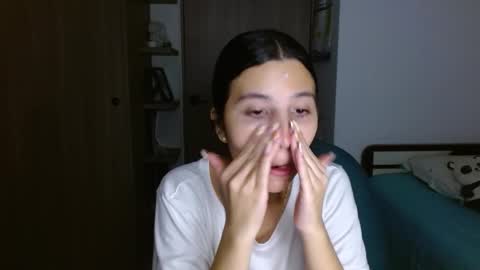 Mia online show from 02-06-26, 03:55