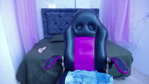  MIA online show from 09-11-25, 01:44