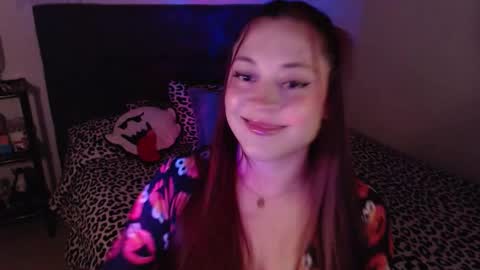 mia online show from 11-13-25, 01:37