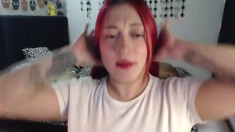 mia online show from 06-02-26, 10:23
