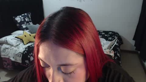 mia online show from 06-11-26, 12:32