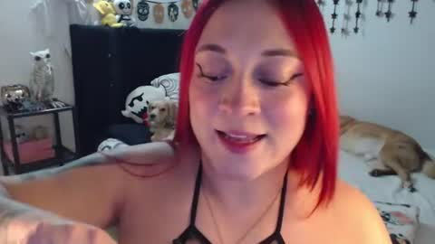 mia online show from 07-30-26, 11:37