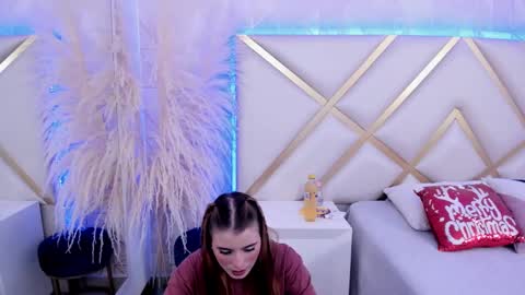      9 am - 4 p   7 am - 1 pm    online show from 12-06-24, 02:17