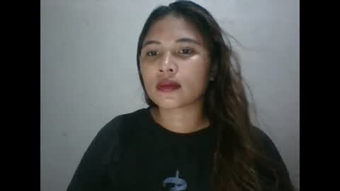 Snapshot of mia_bella04 chatting on 02-02-25, 06:37 mia_bella04 online show from 02-02-25, 06:37