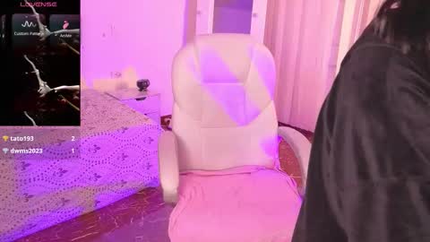 mia online show from 02-06-26, 05:56