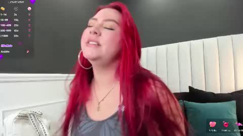 Mia online show from 07-07-26, 04:11