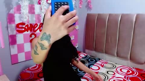 mia_brown69 online show from 06-13-26, 02:42