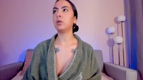 Sarah Luna online show from 03-23-26, 11:36