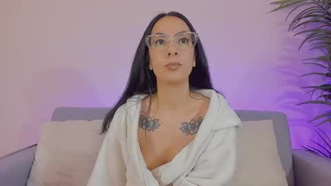 Sarah Luna online show from 06-22-26, 01:19