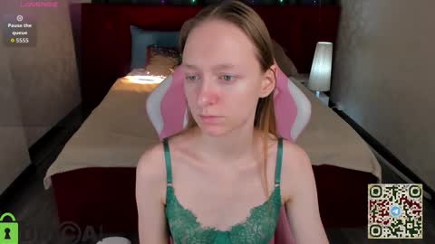 mia_e1fie online show from 01-11-26, 12:37