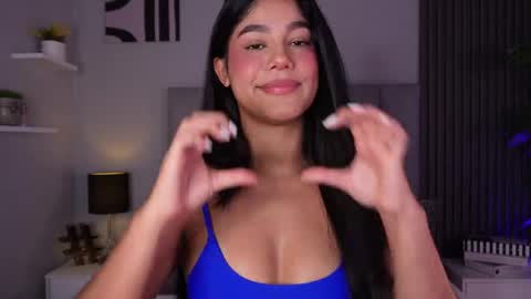 Mia  online show from 04-05-26, 12:46