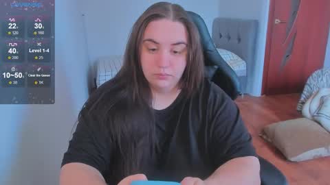 Snapshot of mia_grant chatting on 03-25-26, 10:32 Mia online show from 03-25-26, 10:32