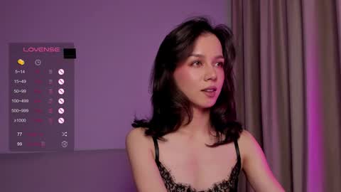 Mia online show from 09-09-25, 04:17